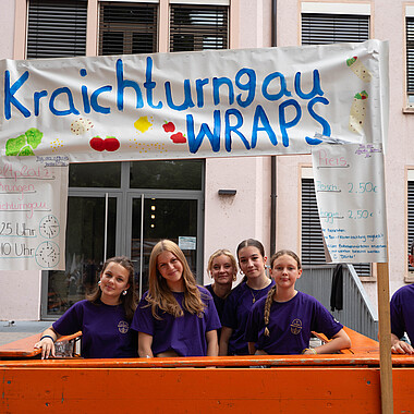 Kraichturngau an ihrem Wrap Stand beim Tag des offenen Zeltes im Camp Breisach 2026