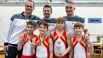 Gruppenbild Turnmannschaft Baden mit Trainern bei Deutschland-Pokal 2025