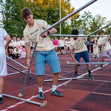 Symbolbild Turngau Heidelberg beim Zeltaufbau beim Spiel ohne Grenzen im Camp Breisach 2026