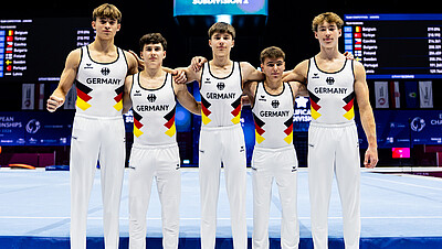 Gruppenfoto Juniorenteam männlich bei JEM 2026 in Zagreb 