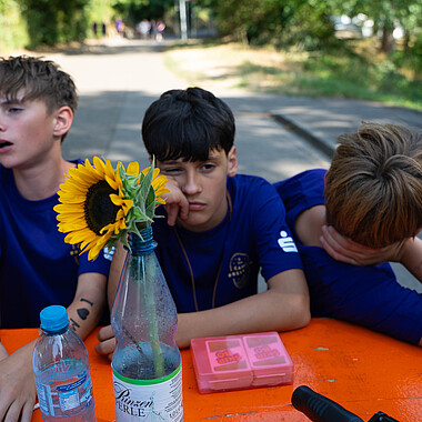 Gruppenbild Teilnehmer beim Tag des offenen Zeltes im Camp Breisach 2026