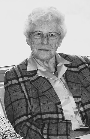 Schwarz-weiß Portrait Hela Julier