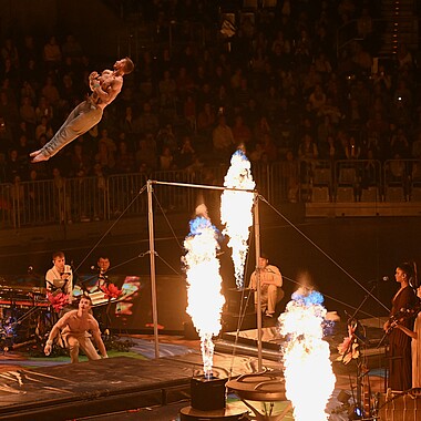 Symbolbild Reck Nummer bei Feuerwerk der Turnkunst 2025
