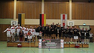 Siegerpodest Faustball-DM Männer35