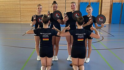 Gruppenbild Badische Teilnehmerinnen mit WM T-Shirts für die Aerobic WM 2026 in Pamplona 