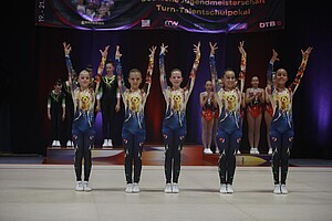 Symbolbild Aerobic Gruppe bei Auftritt bei DM 2026 in Buchholz