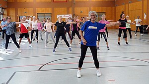 Goup Fitness in Turnhalle