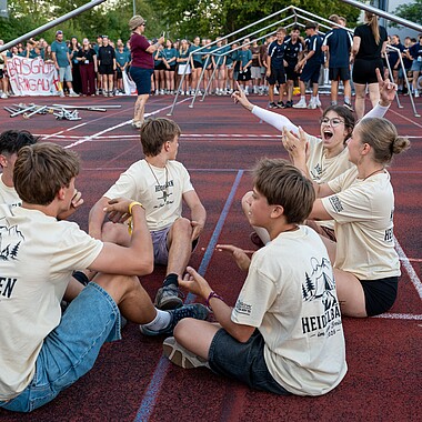 Symbolbild Turngau Heidelberg beim Zeltaufbau beim Spiel ohne Grenzen im Camp Breisach 2026
