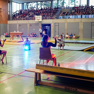 Symbolbild Teilnehmer haben ein Gerät gewonnen bei Championchips im Camp Breisach 2026