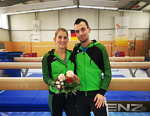 Nach vielen sehr erfolgreichen Jahren im Kunstturnzentrum Herbolzheim wurde das Trainerpaar Natalie Marks und Christopher Roßberg verabschiedet. (Foto: A. Korrmann)